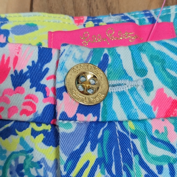 NWT! Lilly Pulitzer Bay Ave Shorts Multi Mermaids Cove Size 2 - Picture 4 of 14